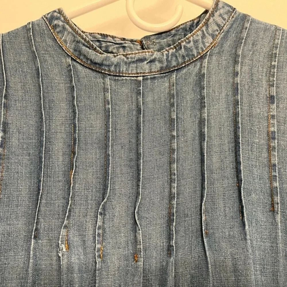Tiered denim midi dress with pintuck detail and pockets, size XS, NWOT - Picture 5 of 8